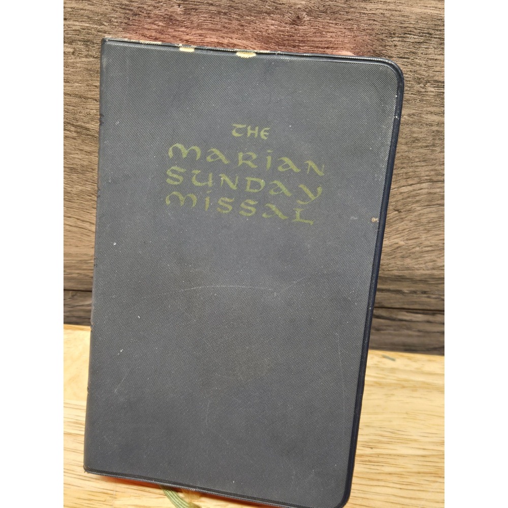 Vintage 1957 The Marian Sunday Missal Regina Press Catholic Prayer Book Navy